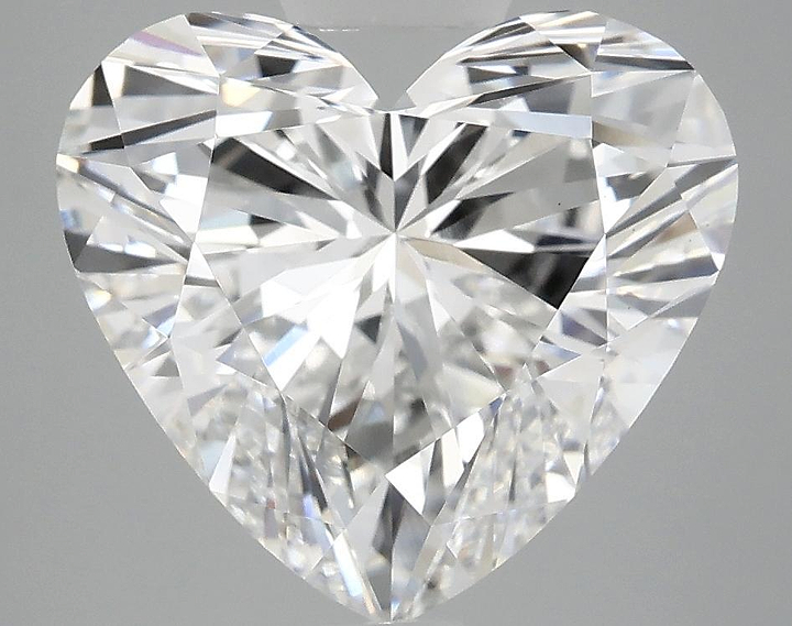 5.01 Carat Heart Shaped Ideal Cut VS1 IGI Certified Lab Grown Diamond