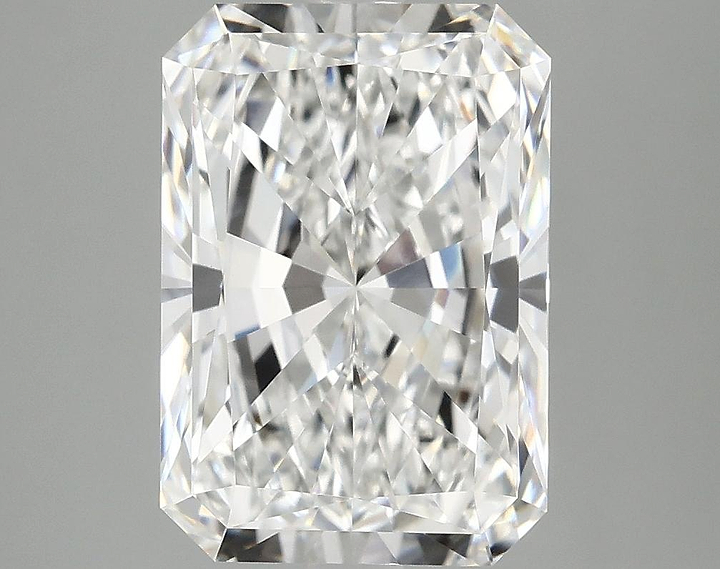 4.01 Carat Radiant Shaped Ideal Cut VVS2 IGI Certified Lab Grown Diamond