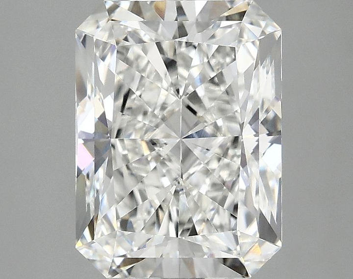 2.93 Carat Radiant Shaped Excellent Cut VVS2 IGI Certified Lab Grown Diamond
