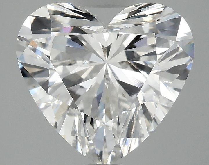 2.99 Carat Heart Shaped Ideal Cut VS1 IGI Certified Lab Grown Diamond