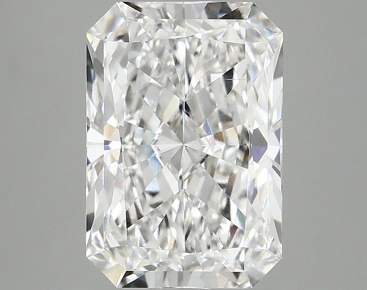 2.99 Carat Radiant Shaped Ideal Cut VS2 IGI Certified Lab Grown Diamond