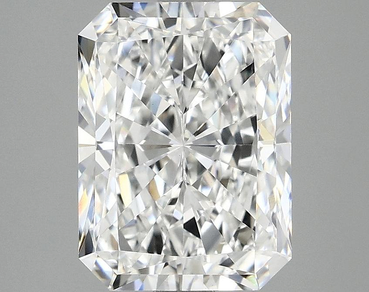 2.99 Carat Radiant Shaped Excellent Cut VVS2 IGI Certified Lab Grown Diamond