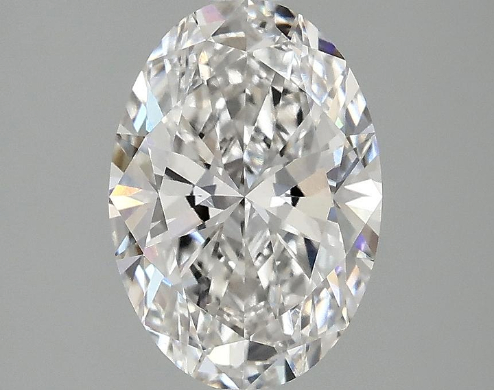 2.0 Carat Oval Shaped Ideal Cut VS1 IGI Certified Lab Grown Diamond