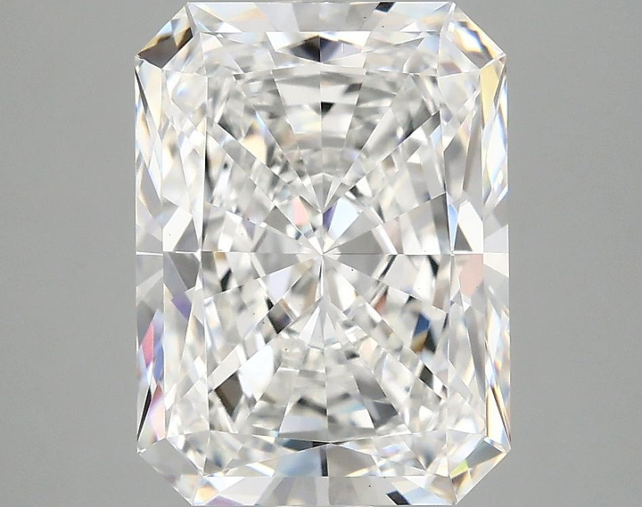 3.98 Carat Radiant Shaped Excellent Cut VS1 IGI Certified Lab Grown Diamond