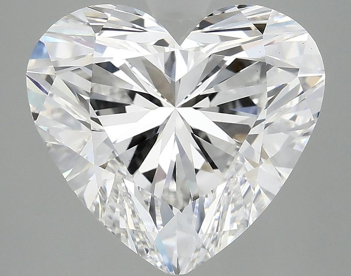 5.08 Carat Heart Shaped Ideal Cut VS1 IGI Certified Lab Grown Diamond