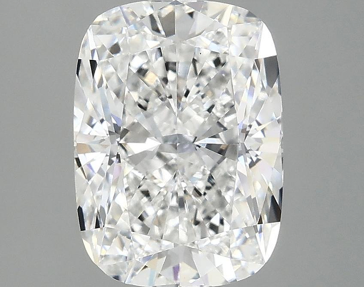 2.64 Carat Cushion Shaped Excellent Cut VS1 IGI Certified Lab Grown Diamond