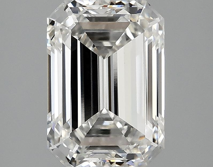 2.55 Carat Emerald Shaped Ideal Cut VS1 IGI Certified Lab Grown Diamond