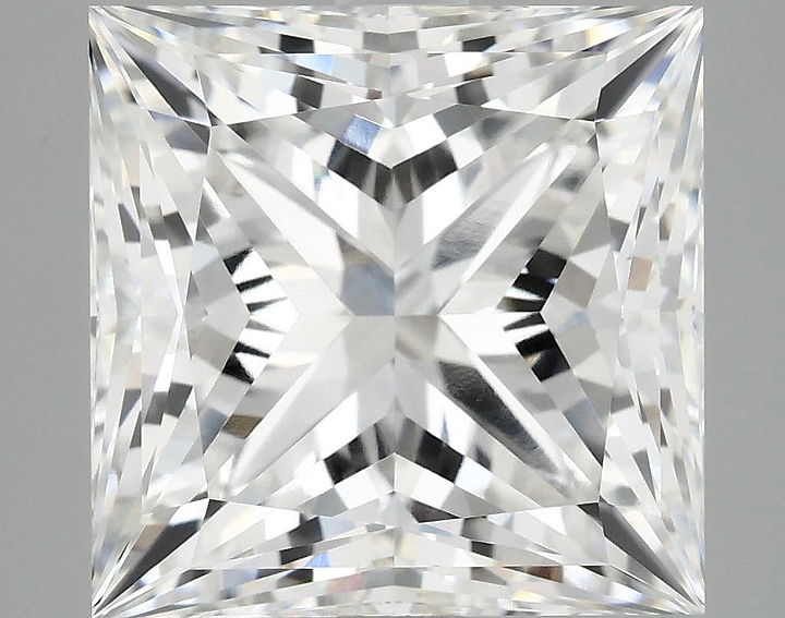 4.1 Carat Princess Shaped Ideal Cut VVS2 IGI Certified Lab Grown Diamond