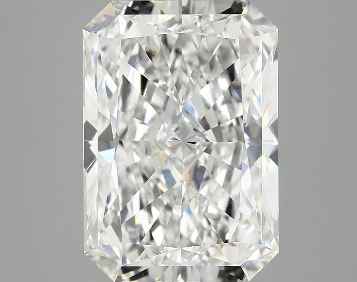4.02 Carat Radiant Shaped Ideal Cut VVS2 IGI Certified Lab Grown Diamond