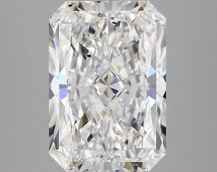 3.02 Carat Radiant Shaped Ideal Cut SI1 IGI Certified Lab Grown Diamond