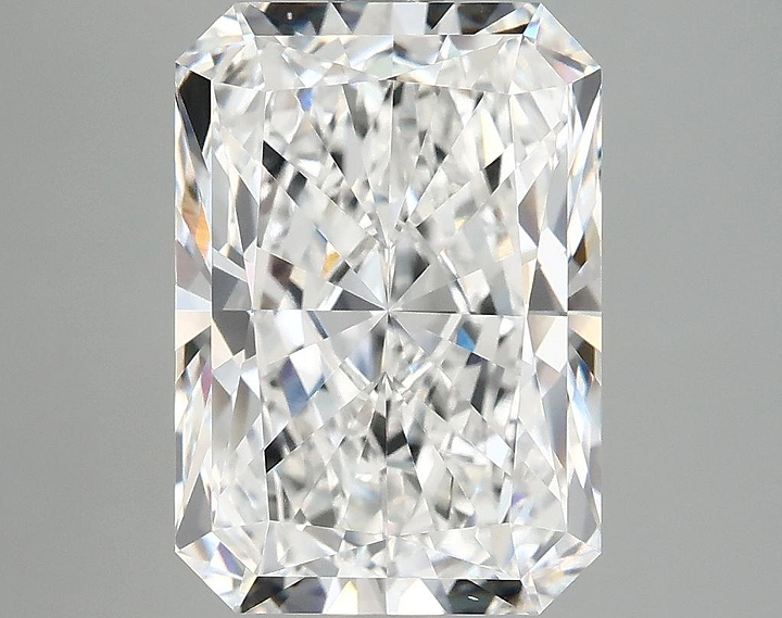 4.98 Carat Radiant Shaped Ideal Cut VS1 IGI Certified Lab Grown Diamond