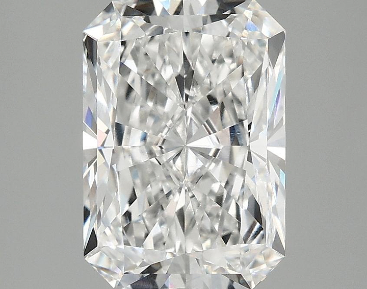 2.98 Carat Radiant Shaped Ideal Cut VVS2 IGI Certified Lab Grown Diamond