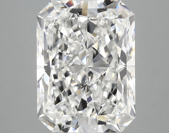 3.41 Carat Radiant Shaped Excellent Cut VS1 IGI Certified Lab Grown Diamond