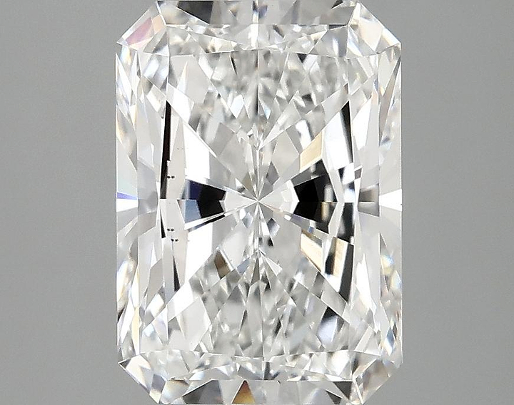 2.88 Carat Radiant Shaped Ideal Cut VS2 IGI Certified Lab Grown Diamond