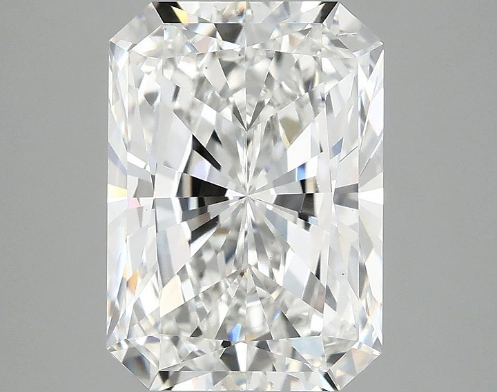 3.93 Carat Radiant Shaped Ideal Cut VS2 IGI Certified Lab Grown Diamond