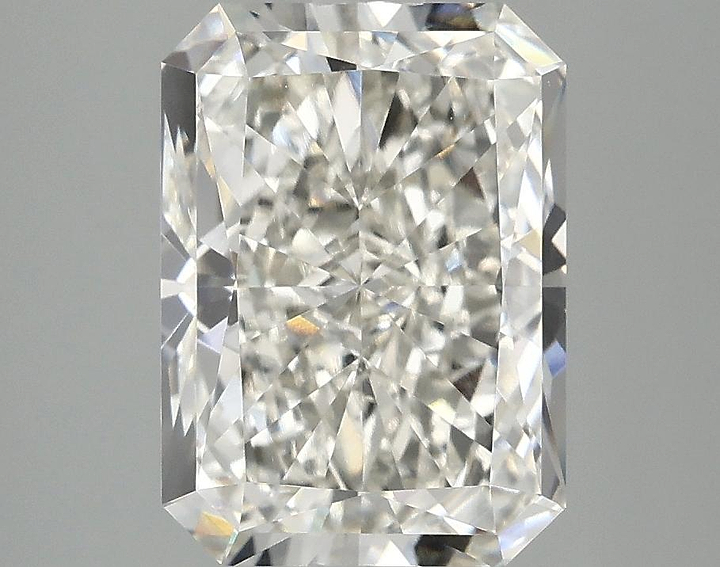 3.45 Carat Radiant Shaped Excellent Cut VVS2 IGI Certified Lab Grown Diamond