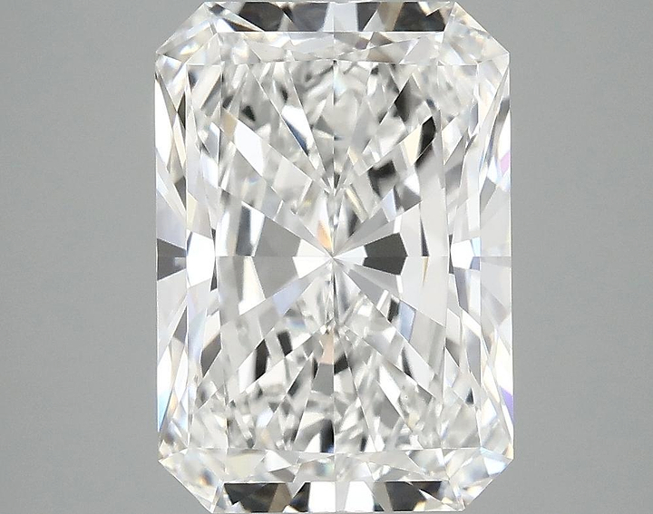 4.19 Carat Radiant Shaped Ideal Cut VVS2 IGI Certified Lab Grown Diamond