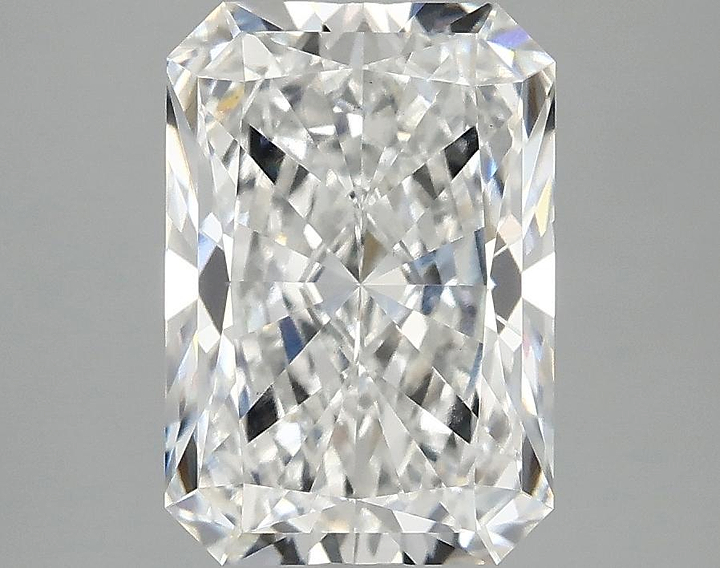 3.09 Carat Radiant Shaped Ideal Cut VS2 IGI Certified Lab Grown Diamond