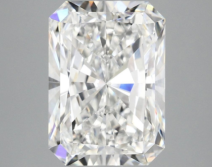 4.07 Carat Radiant Shaped Ideal Cut VVS2 IGI Certified Lab Grown Diamond