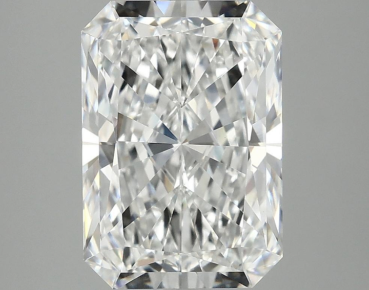 4.02 Carat Radiant Shaped Ideal Cut VVS2 IGI Certified Lab Grown Diamond