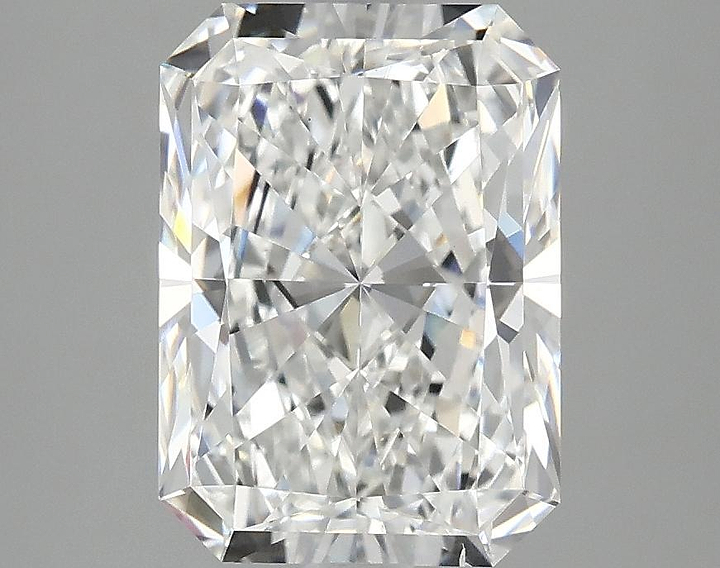 3.03 Carat Radiant Shaped Ideal Cut VS2 IGI Certified Lab Grown Diamond