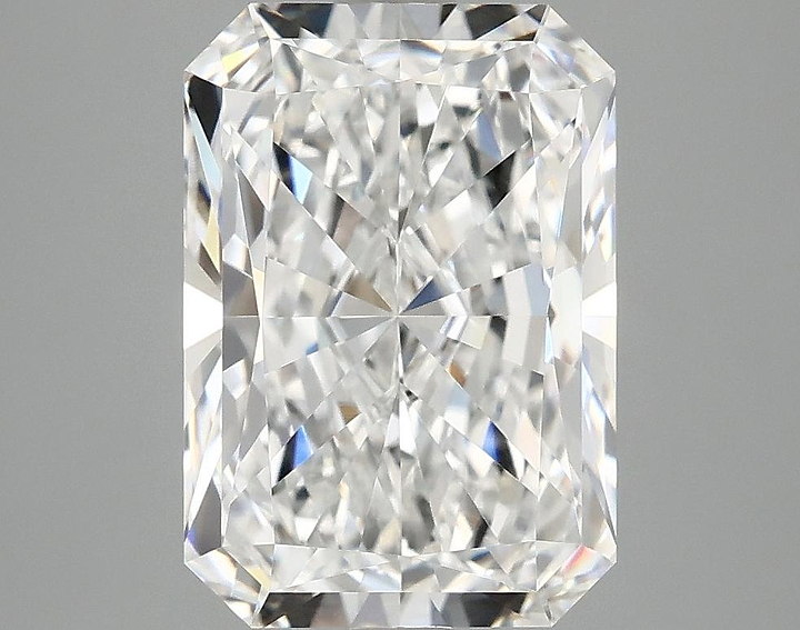 3.92 Carat Radiant Shaped Ideal Cut VVS2 IGI Certified Lab Grown Diamond
