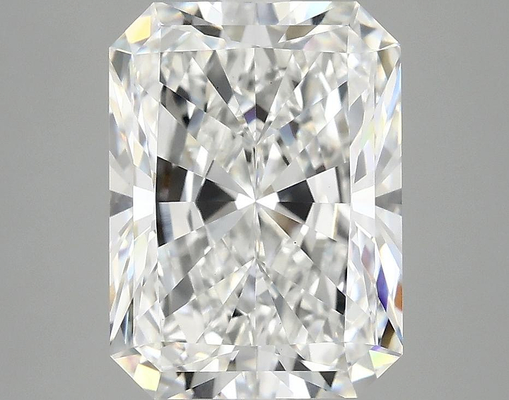 4.0 Carat Radiant Shaped Excellent Cut VS1 IGI Certified Lab Grown Diamond
