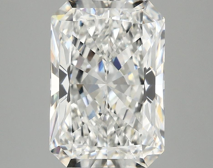 3.64 Carat Radiant Shaped Ideal Cut VS1 IGI Certified Lab Grown Diamond