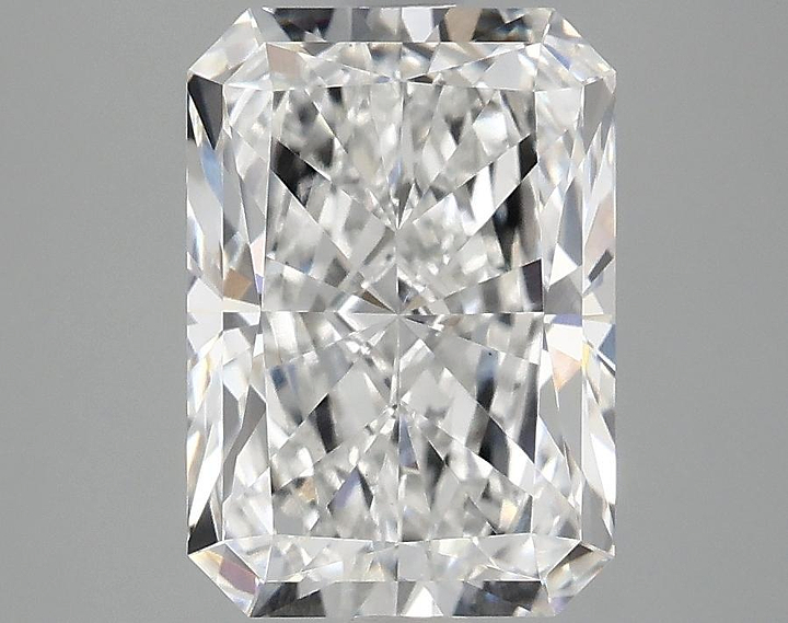 3.08 Carat Radiant Shaped Ideal Cut VS1 IGI Certified Lab Grown Diamond