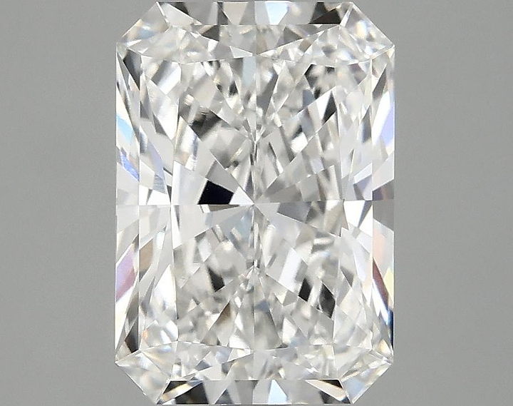 3.05 Carat Radiant Shaped Ideal Cut VVS2 IGI Certified Lab Grown Diamond