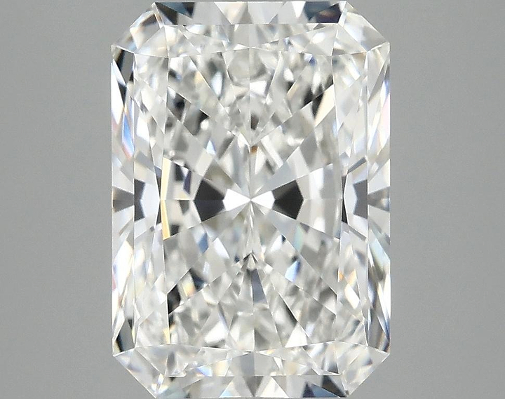 4.04 Carat Radiant Shaped Ideal Cut VVS2 IGI Certified Lab Grown Diamond