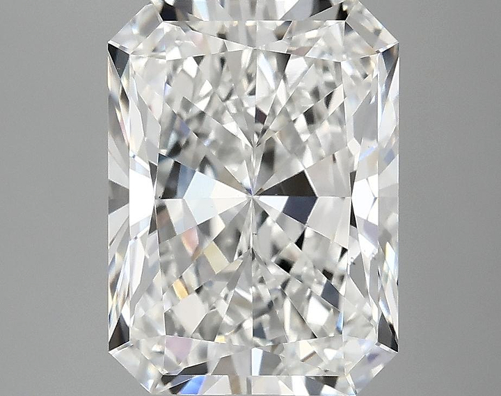 4.01 Carat Radiant Shaped Excellent Cut VS1 IGI Certified Lab Grown Diamond