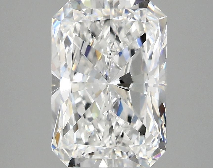 2.85 Carat Radiant Shaped Ideal Cut VS1 IGI Certified Lab Grown Diamond