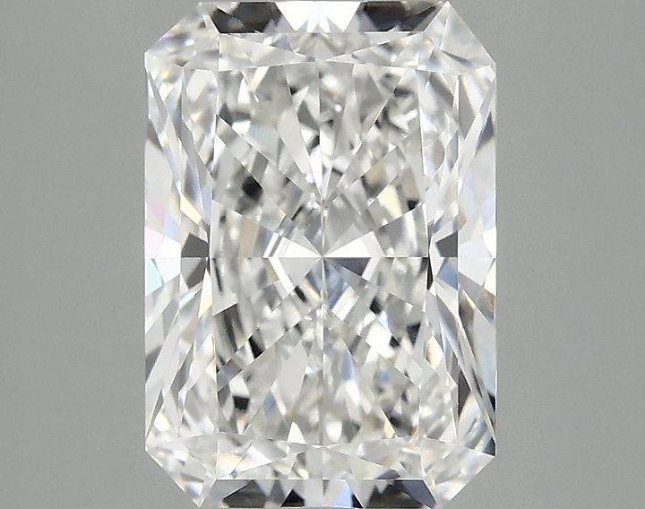 3.02 Carat Radiant Shaped Ideal Cut VVS2 IGI Certified Lab Grown Diamond