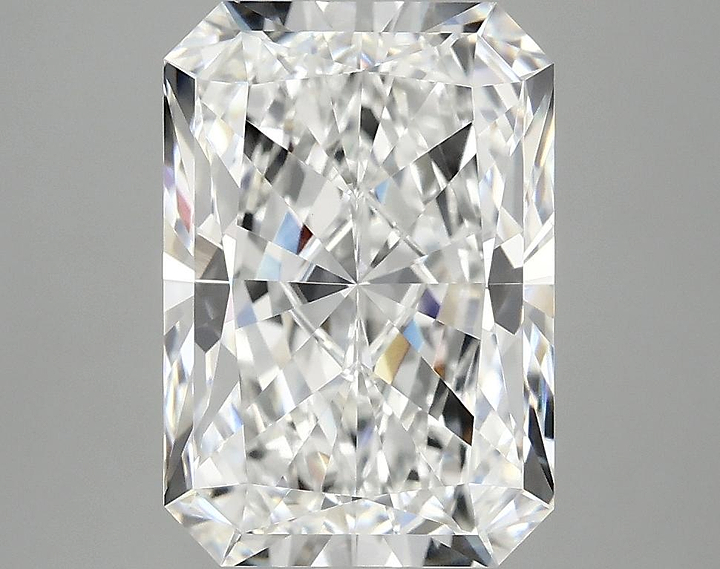 4.06 Carat Radiant Shaped Ideal Cut VVS2 IGI Certified Lab Grown Diamond