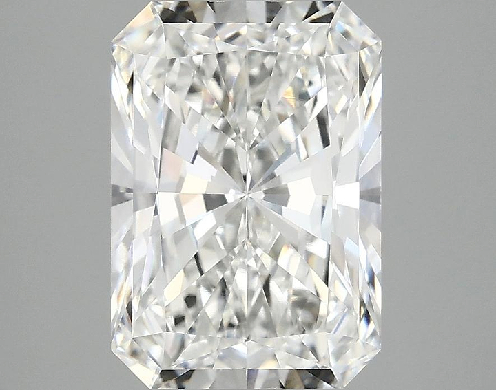 3.08 Carat Radiant Shaped Ideal Cut VVS2 IGI Certified Lab Grown Diamond