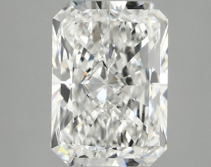 2.93 Carat Radiant Shaped Ideal Cut VVS2 IGI Certified Lab Grown Diamond
