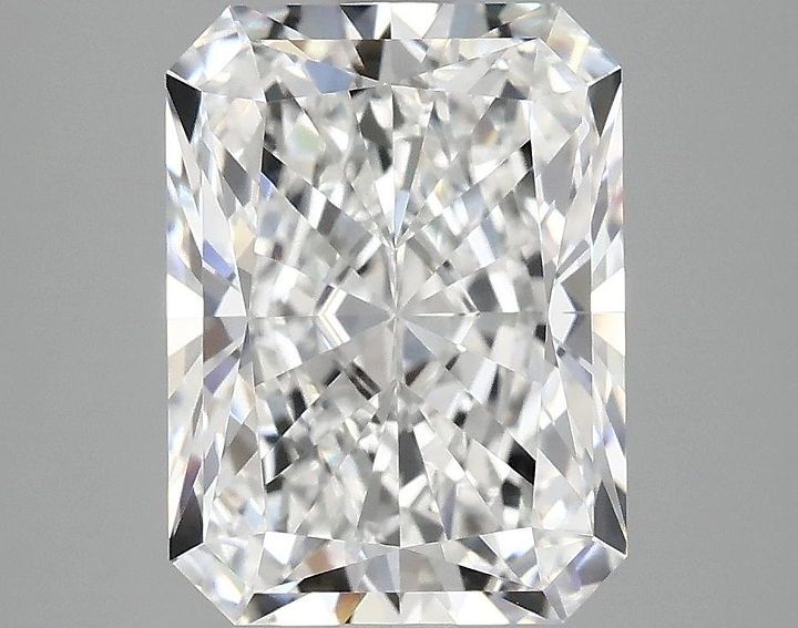 4.06 Carat Radiant Shaped Excellent Cut VVS2 IGI Certified Lab Grown Diamond