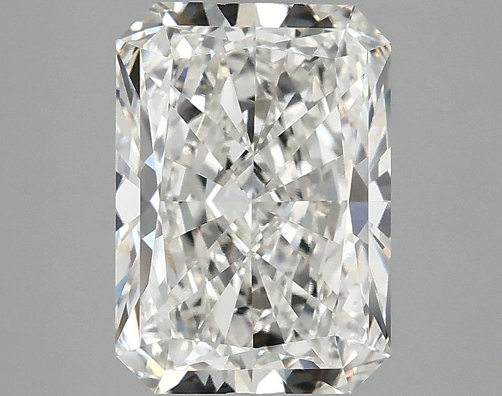 2.75 Carat Radiant Shaped Ideal Cut VVS2 IGI Certified Lab Grown Diamond