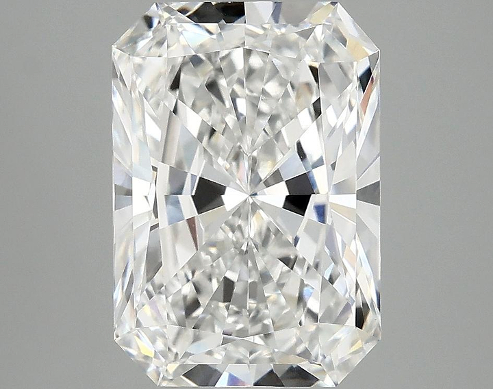 3.59 Carat Radiant Shaped Ideal Cut VS1 IGI Certified Lab Grown Diamond