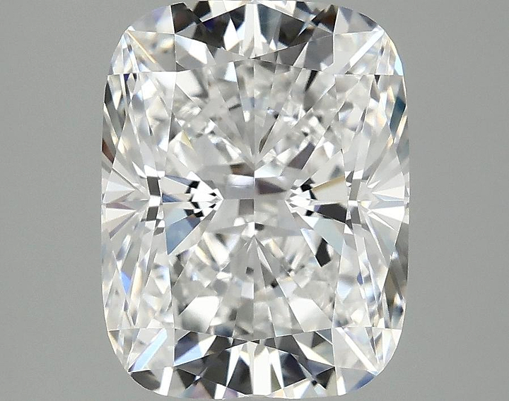 3.1 Carat Cushion Shaped Excellent Cut VVS2 IGI Certified Lab Grown Diamond