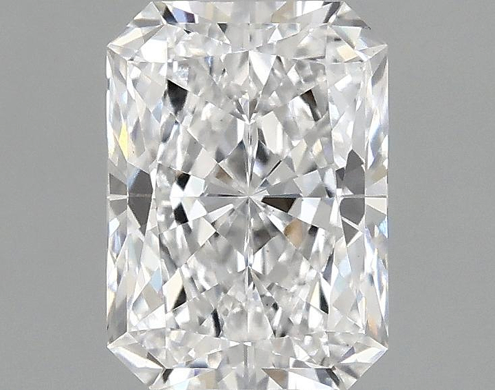 0.97 Carat Radiant Shaped Excellent Cut VS1 IGI Certified Lab Grown Diamond
