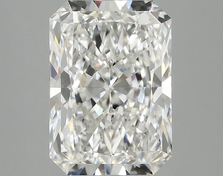 3.02 Carat Radiant Shaped Ideal Cut VVS2 IGI Certified Lab Grown Diamond