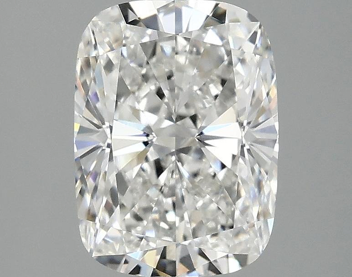 2.07 Carat Cushion Shaped Excellent Cut VVS2 IGI Certified Lab Grown Diamond