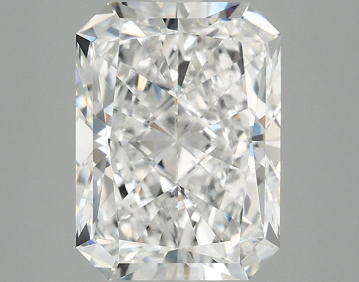 4.0 Carat Radiant Shaped Excellent Cut VVS2 IGI Certified Lab Grown Diamond