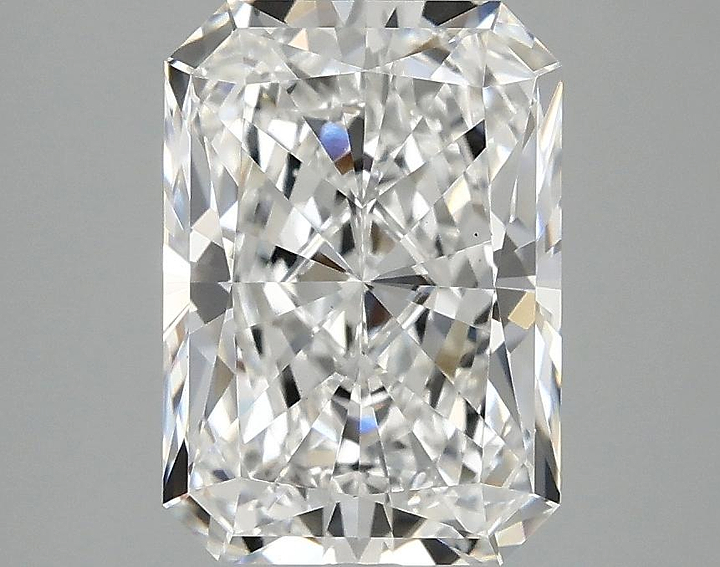 3.01 Carat Radiant Shaped Ideal Cut VS1 IGI Certified Lab Grown Diamond