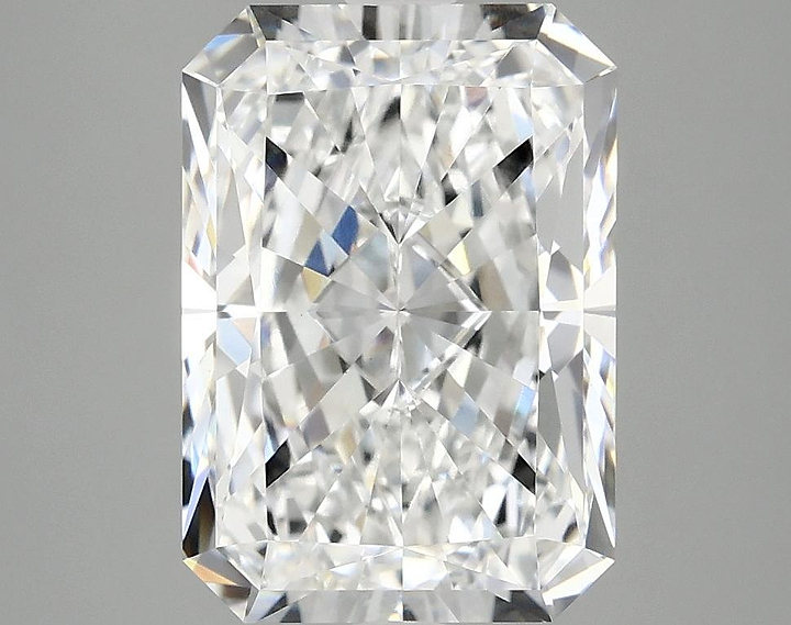 4.0 Carat Radiant Shaped Ideal Cut VVS2 IGI Certified Lab Grown Diamond