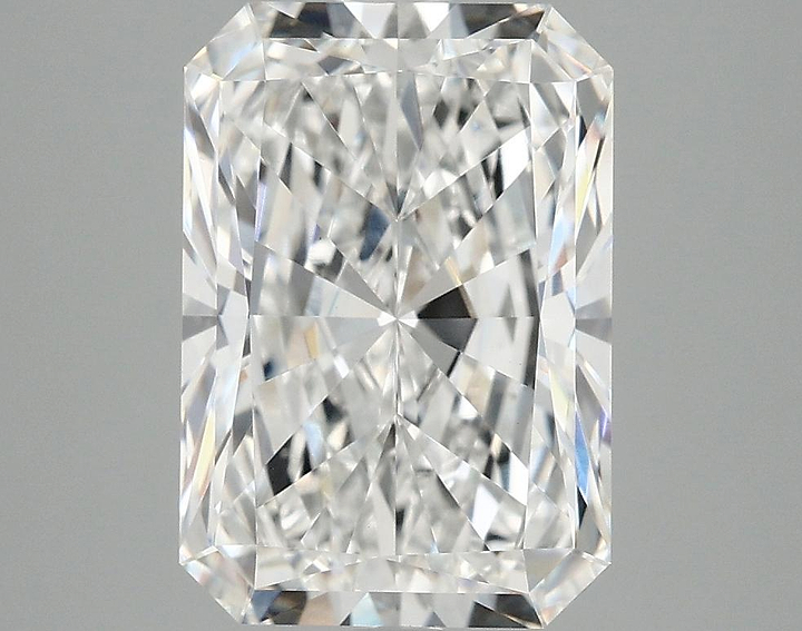 3.99 Carat Radiant Shaped Ideal Cut VVS2 IGI Certified Lab Grown Diamond