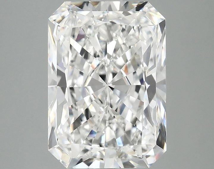 4.07 Carat Radiant Shaped Ideal Cut VVS2 IGI Certified Lab Grown Diamond