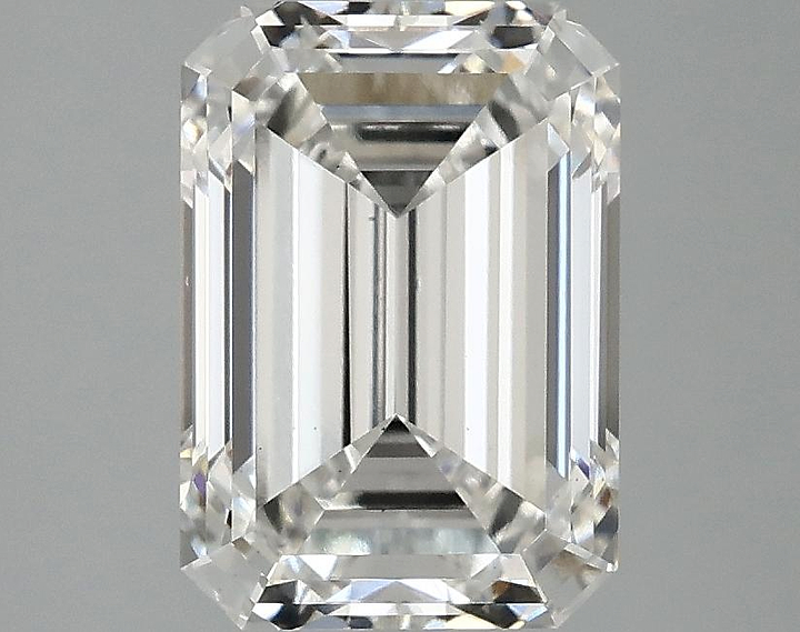2.96 Carat Emerald Shaped Ideal Cut VS2 IGI Certified Lab Grown Diamond